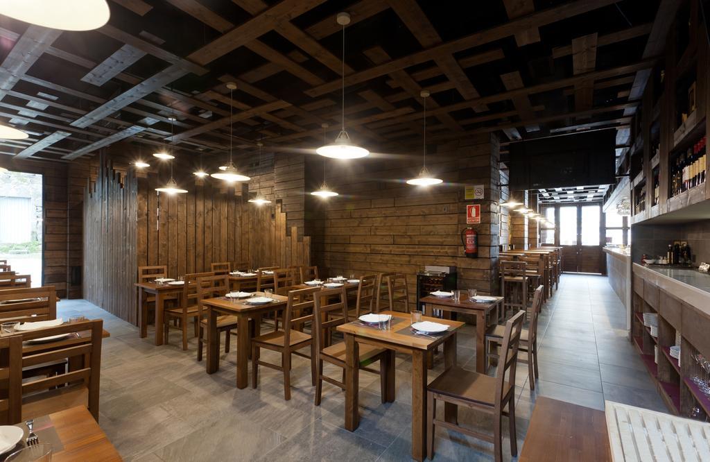 פאלאס דה ריי Pension Restaurante Casa Camino מראה חיצוני תמונה